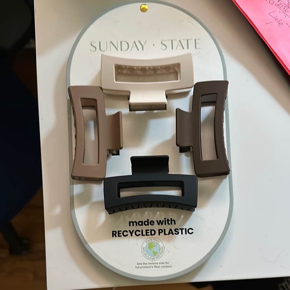 Sunday State Hair Claw Clip Set New